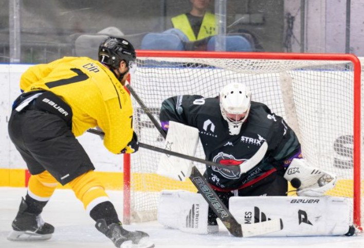 HC Baník Sokolov hraje první domácí zápas v Maxa lize 13. září 