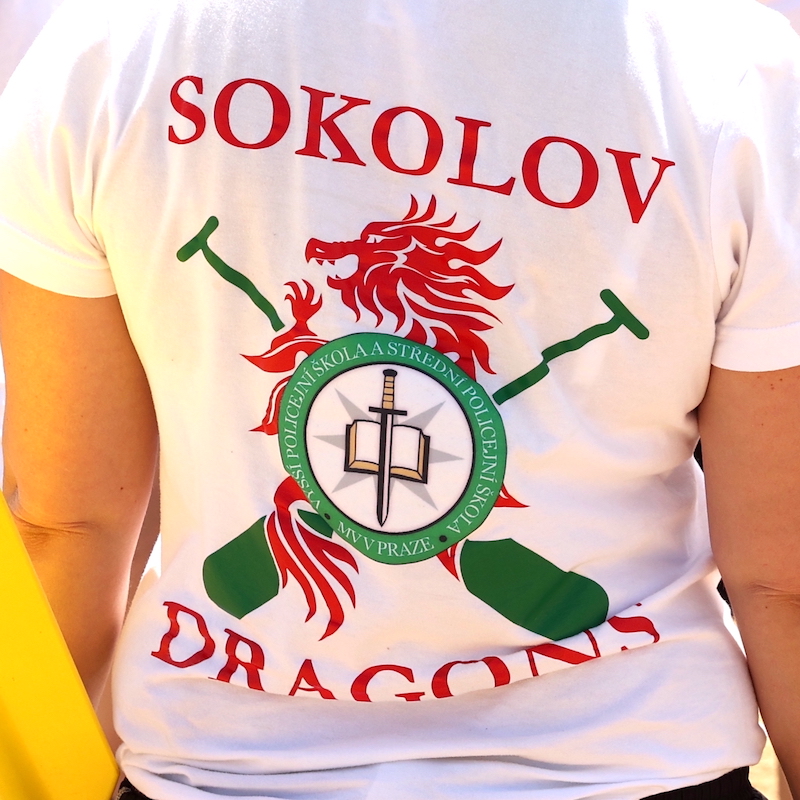 V souboji dračích lodí zvítězil tým střední policejní školy