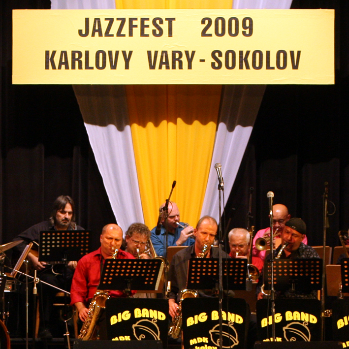 Premiéra bigbandu zaplnila Hornický dům
