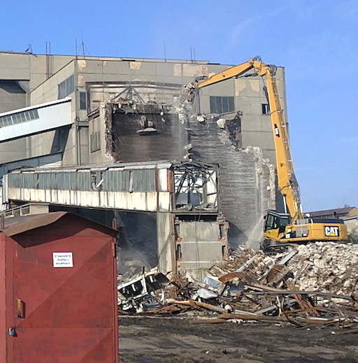 Demolice na Přátelství míří do finiše